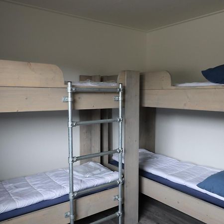 Sier Aan Zee Hostel ฮอลลุม ภายนอก รูปภาพ