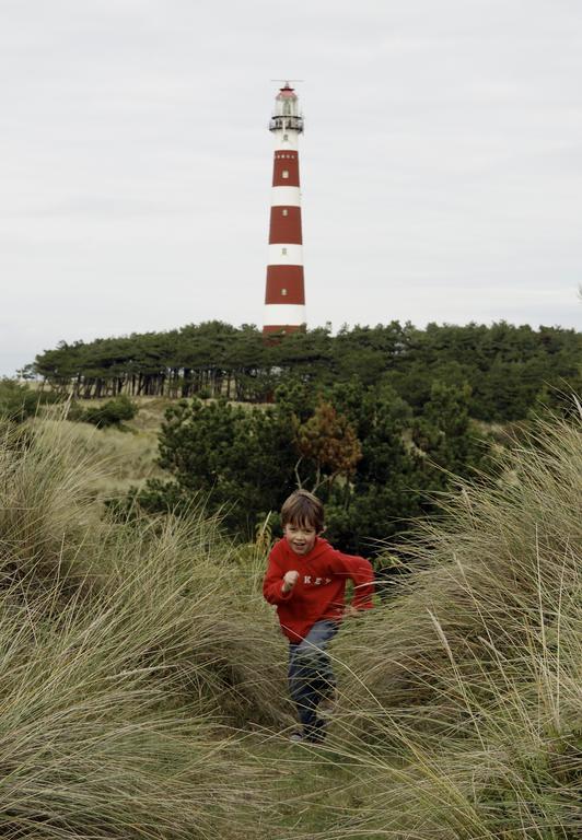 Sier Aan Zee Hostel ฮอลลุม ภายนอก รูปภาพ